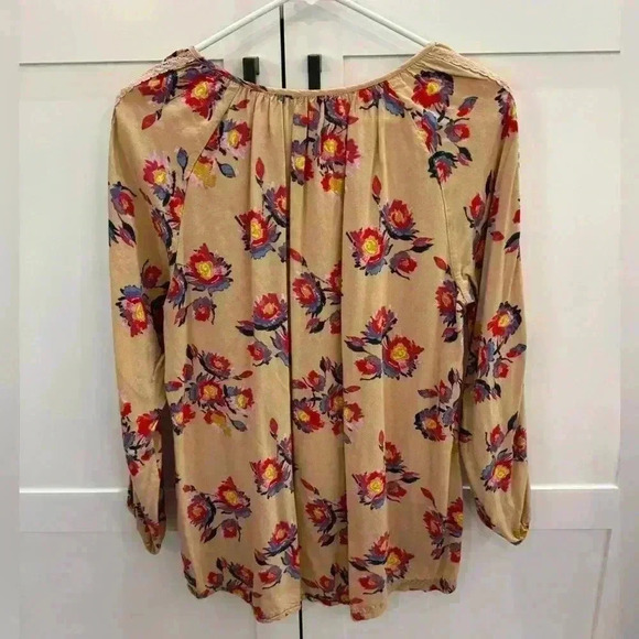 Matilda Jane Floral Kaia Peasant Top Size Medium Womens Boho Blouse Lace Detail - Picture 3 of 12